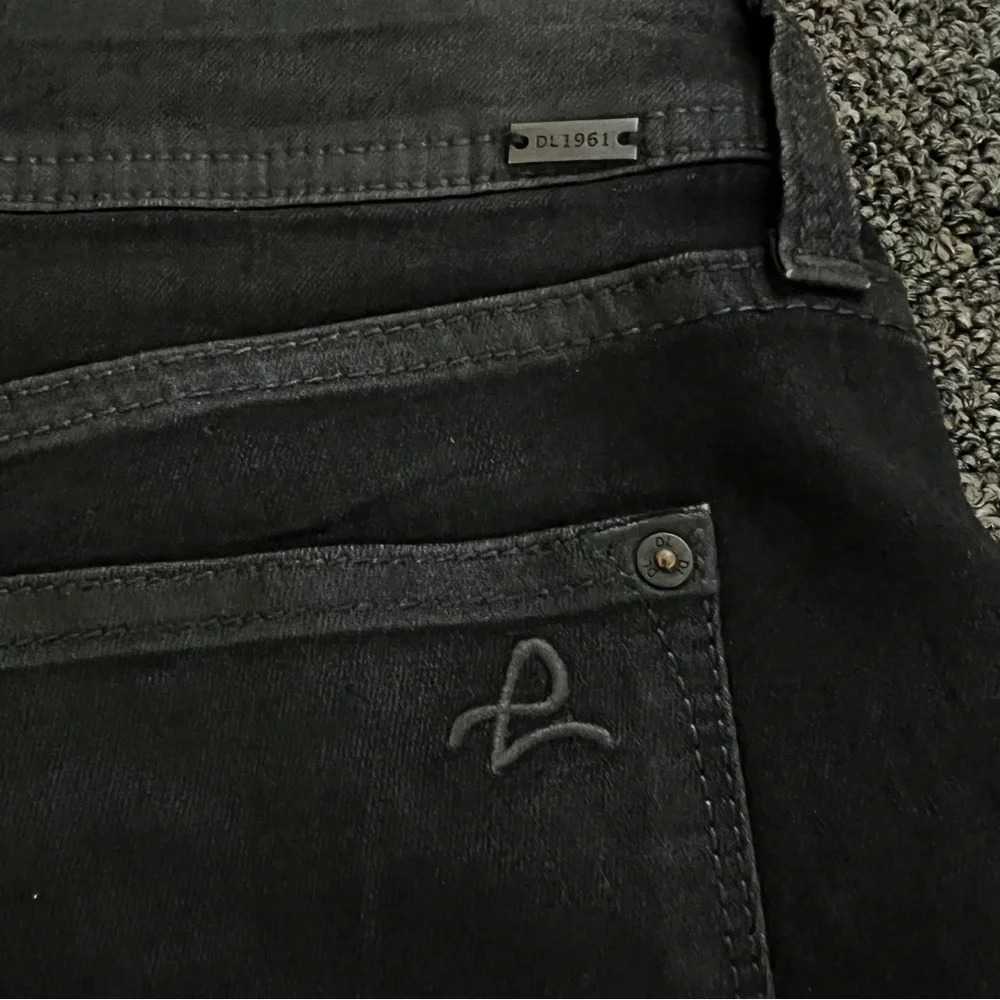 DL1961 Emma Skinny Low Rise Instasculp Black Jeans Sz 29 - Picture 4 of 15
